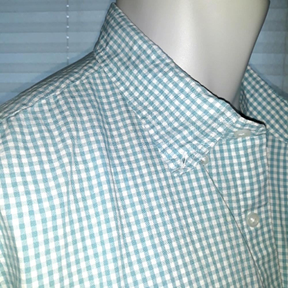 J. Crew mens light green and white gingham plaid cotton shirt. XL